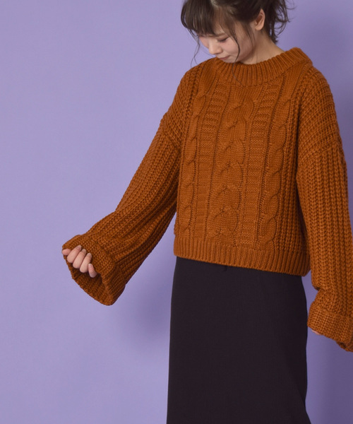 w closet（ダブルクローゼット）の「ケーブルビッグ袖プルオーバー_（ニット/セーター・レディース・ホワイト/モカ/キャメル・FREE）」の22枚目の写真