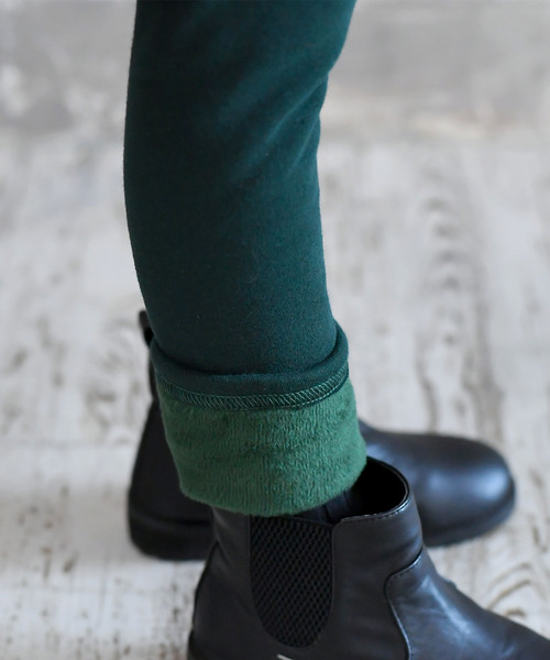 Bee des Bee（ビーデスビー）の「裏起毛 無地レギンスパンツ（レギンス/スパッツ・キッズ・カーキ/ラベンダー/ブルーグレー/グレー/ワイン/チャコール/ブラック/ネイビー/ライトピンク/ダークグリーン/アイボリー/マスタード/ミント/サンドベージュ/ライトブルー/パープル系その他/テラコッタ/ベビーピンク/ライトブラック/グレイッシュベージュ/ダークブラウン/ネイビー系/パープル系その他2/ブラウン/ベージュ/ライトグレー/セージグリーン/ピンク系その他/ピンク/グリーン系その他/チャコールアッシュ/ホワイト/パープル系その他4/パープル系その他3/ネイビー系1/ブルー/チャコールグレー/ピンク系その他2/イエロー/カーキブラウン/ピンク系その他3/グリーン/ベージュ系その他/ピンク系/モカ/グリーン系/ブルー系/杢グレー/アッシュグレー/ピンク系1/ブルー系1/ライトパープル・120cm/90cm/110cm/130cm/100cm/140cm/150cm）」の22枚目の写真