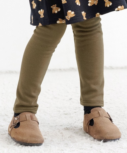 Bee des Bee（ビーデスビー）の「裏起毛 無地レギンスパンツ（レギンス/スパッツ・キッズ・カーキ/ラベンダー/ブルーグレー/グレー/ワイン/チャコール/ブラック/ネイビー/ライトピンク/ダークグリーン/アイボリー/マスタード/ミント/サンドベージュ/ライトブルー/パープル系その他/テラコッタ/ベビーピンク/ライトブラック/グレイッシュベージュ/ダークブラウン/ネイビー系/パープル系その他2/ブラウン/ベージュ/ライトグレー/セージグリーン/ピンク系その他/ピンク/グリーン系その他/チャコールアッシュ/ホワイト/パープル系その他4/パープル系その他3/ネイビー系1/ブルー/チャコールグレー/ピンク系その他2/イエロー/カーキブラウン/ピンク系その他3/グリーン/ベージュ系その他/ピンク系/モカ/グリーン系/ブルー系/杢グレー/アッシュグレー/ピンク系1/ブルー系1/ライトパープル・120cm/90cm/110cm/130cm/100cm/140cm/150cm）」の16枚目の写真