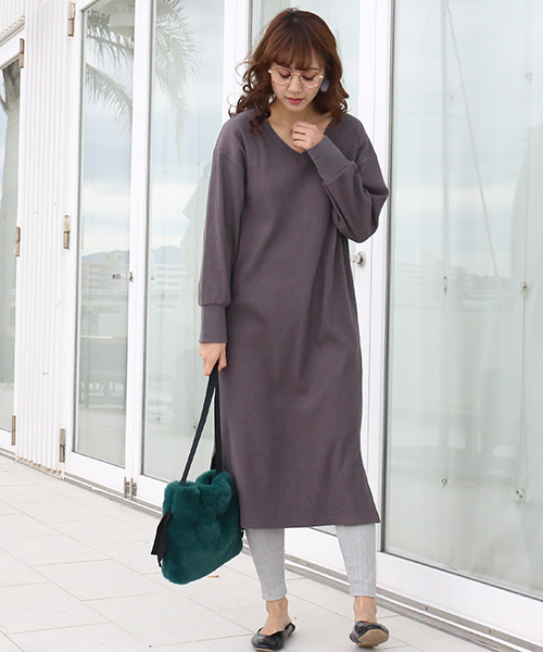 n'ee-ne(ネーネ)の「リブワンピース(ワンピース・レディース・ブラック/グリーン/スミクロ/キャメル/杢グレー/ピンクベージュ/ライトグレー・FREE)」の2枚目の写真