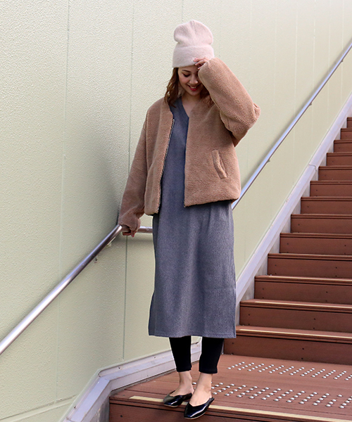 n'ee-ne(ネーネ)の「リブワンピース(ワンピース・レディース・ブラック/グリーン/スミクロ/キャメル/杢グレー/ピンクベージュ/ライトグレー・FREE)」の14枚目の写真