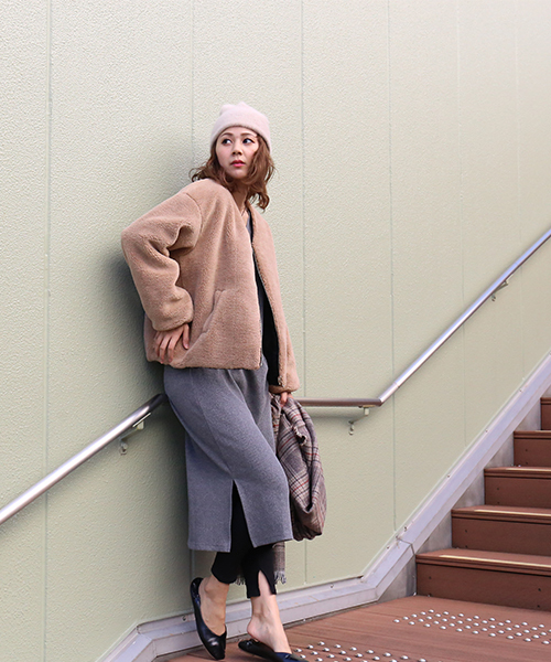 n'ee-ne(ネーネ)の「リブワンピース(ワンピース・レディース・ブラック/グリーン/スミクロ/キャメル/杢グレー/ピンクベージュ/ライトグレー・FREE)」の13枚目の写真