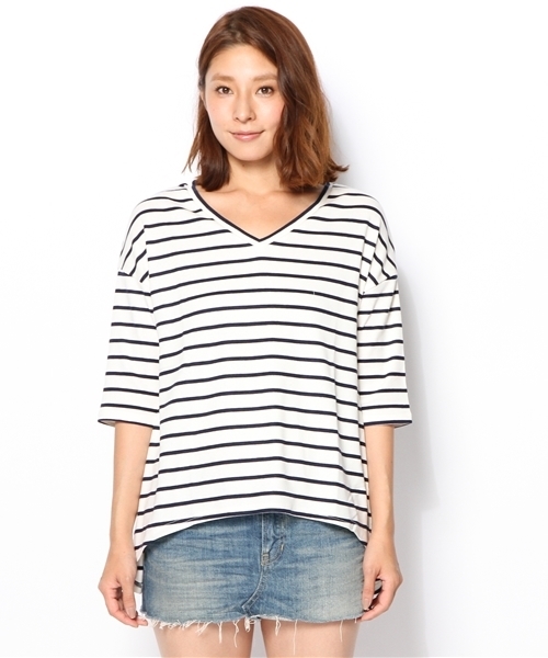laule'a sunny side store(ラウレアサニーサイドストア)の「VネックイレギュラーヘムボーダーTee(Tシャツ/カットソー・レディース・ブルー/杢グレー/ネイビー/グレー・FREE)」の5枚目の写真