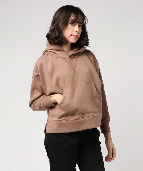 cepo（セポ）の「スリットフーディープルオーバー（パーカー・レディース・ブラック/ベージュ/オフホワイト・M）」の3枚目の写真