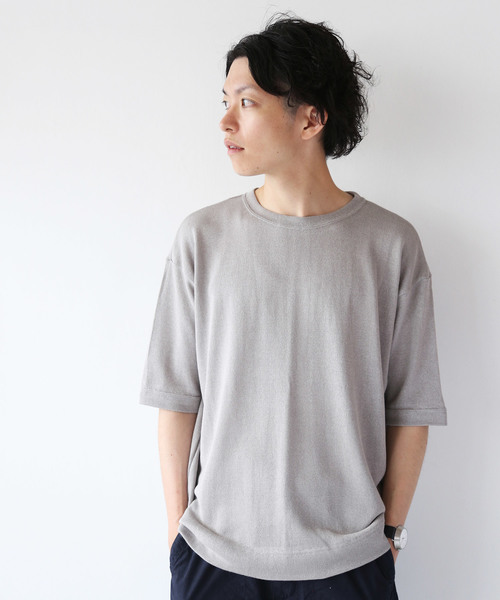 quadro(クオドロ)の「和紙×レーヨン天竺ドロップショルダークルーN.P/O(Tシャツ/カットソー・メンズ・ブラック/グレー/サンドベージュ・MEDIUM/LARGE)」の3枚目の写真