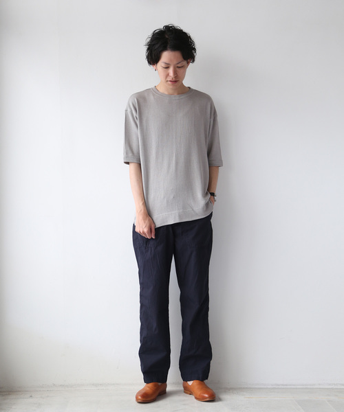 quadro(クオドロ)の「和紙×レーヨン天竺ドロップショルダークルーN.P/O(Tシャツ/カットソー・メンズ・ブラック/グレー/サンドベージュ・MEDIUM/LARGE)」の8枚目の写真