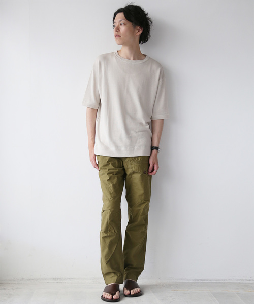 quadro(クオドロ)の「和紙×レーヨン天竺ドロップショルダークルーN.P/O(Tシャツ/カットソー・メンズ・ブラック/グレー/サンドベージュ・MEDIUM/LARGE)」の7枚目の写真