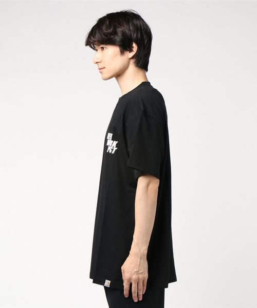 Carhartt WIP（カーハートダブリューアイピー）の「S/S POST T-SHIRT（Tシャツ/カットソー・メンズ・ブラック/ピンク系その他/ブルー系その他3/ライトイエロー・MEDIUM/LARGE/X-LARGE/SMALL）」の5枚目の写真