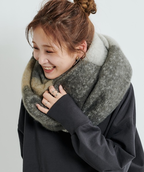 DouDou（ドゥドゥ）の「BIGフリンジチェックストール（ストール