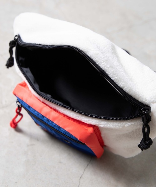 WEGO（ウィゴー）の「∴WEGO/newhattan別注ファーコンビボディバッグ（ボディバッグ/ウエストポーチ・メンズ・ブラック/マルチ・FREE）」の6枚目の写真