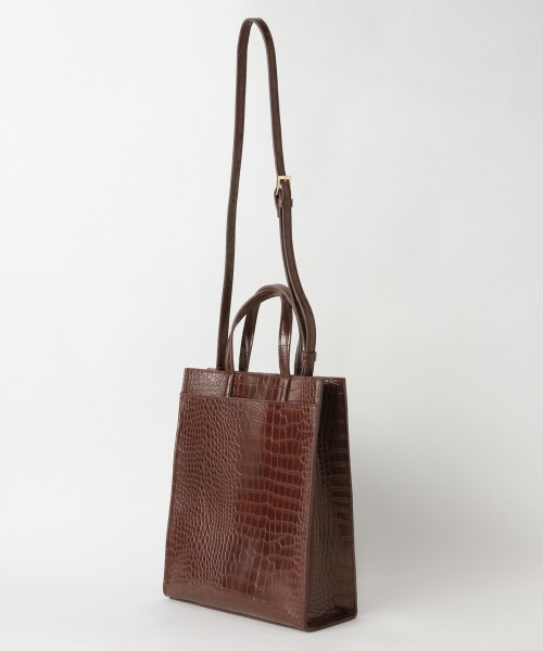 LOWRYS FARM(ローリーズファーム)の「スクエアショルダーBAG 864933(ショルダーバッグ・レディース・ブラック/ベージュ/ブラウン・FREE)」の8枚目の写真