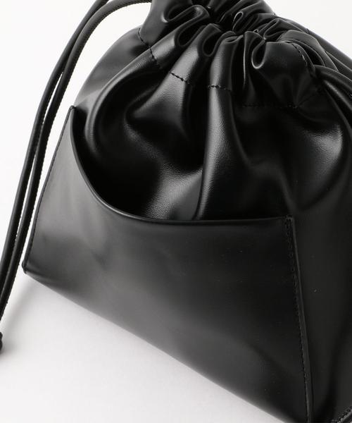 green label relaxing(グリーンレーベルリラクシング)の「FFC MINI キンチャク 2WAY バッグ(ショルダーバッグ・レディース・その他1/ホワイト/ブラック・FREE)」の8枚目の写真