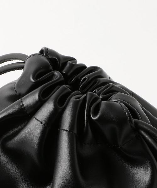 green label relaxing(グリーンレーベルリラクシング)の「FFC MINI キンチャク 2WAY バッグ(ショルダーバッグ・レディース・その他1/ホワイト/ブラック・FREE)」の15枚目の写真