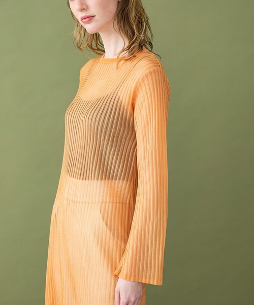 UNITED TOKYO（ユナイテッドトウキョウ）の「シアーニットワンピース（ワンピース・レディース・アイボリー/オレンジ/ブラック・0）」の16枚目の写真
