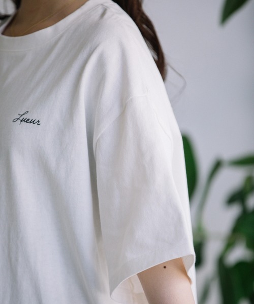 Mysa&Liina（ミーサリーナ）の「左胸ワンポイントロゴTワンピース（ワンピース・レディース・ブラック/ベージュ/ブラウン/オフホワイト・M）」の7枚目の写真