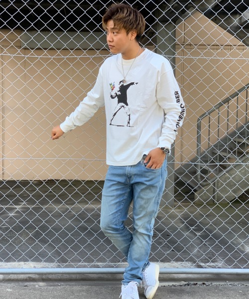 Right-on（ライトオン）の「【BRANDALISED】ビッグアートプリントロンＴ（Tシャツ/カットソー・メンズ・ホワイト/オフホワイト/ホワイト×ホワイト/ブラック/オレンジ/グリーン・M/L/XL）」の11枚目の写真