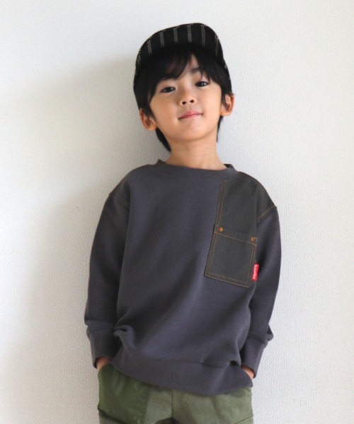MAKE YOUR DAY(メイクユアデイ)の「異素材ポケット切替裏毛トレーナー■80~140cm(スウェット・キッズ・ネイビー/チャコールグレー/カーキ/キャメル・140/90/100/110/120/80/130)」の17枚目の写真
