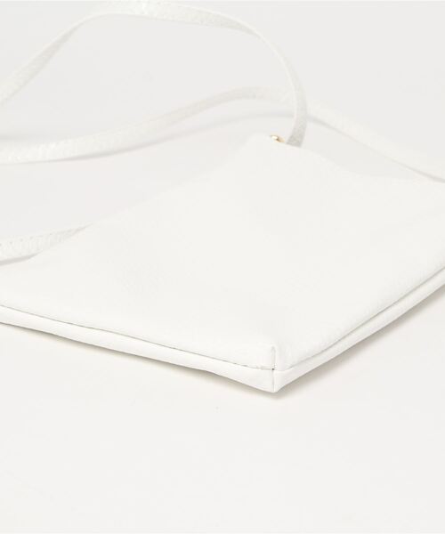 coca(coca)(コカ)の「無地ポシェット(ショルダーバッグ・レディース・ホワイト/ブラック/レッド/イエロー/ゴールド/グリーン・ONE SIZE)」の8枚目の写真