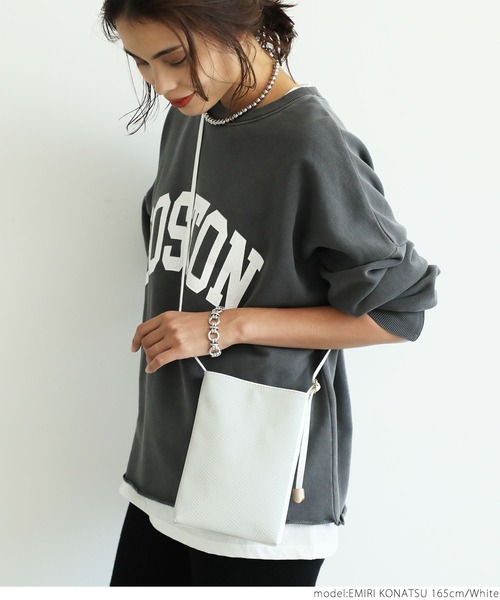 coca(coca)(コカ)の「無地ポシェット(ショルダーバッグ・レディース・ホワイト/ブラック/レッド/イエロー/ゴールド/グリーン・ONE SIZE)」の10枚目の写真