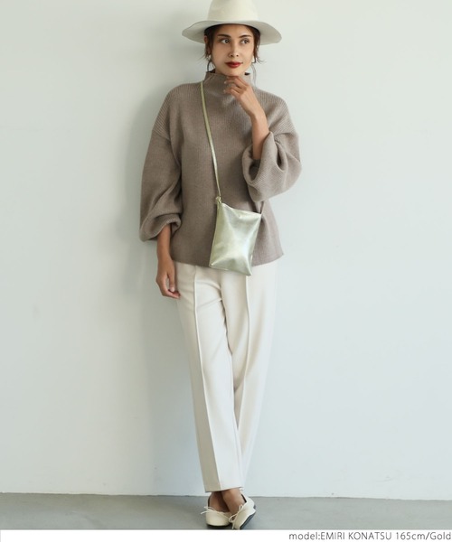 coca(coca)(コカ)の「無地ポシェット(ショルダーバッグ・レディース・ホワイト/ブラック/レッド/イエロー/ゴールド/グリーン・ONE SIZE)」の17枚目の写真