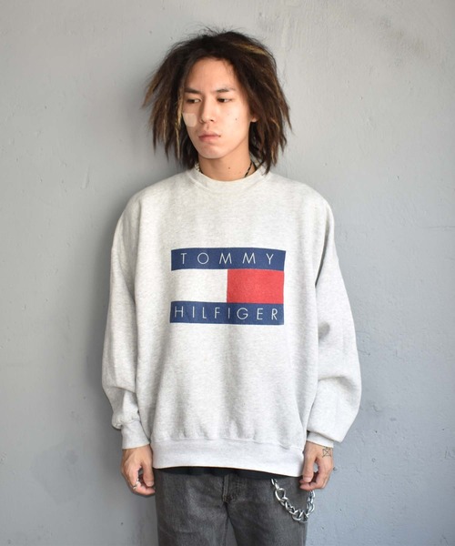 Tommy Hilfiger トミーヒルフィガー のファッション ヴィンテージ古着 スウェット クルーネックスウェット スウェット Tommy Tommy トップス Hilfiger トミーヒルフィガー 90s