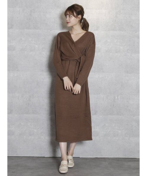 dazzlin（ダズリン）の「カシュクールラップニットワンピース【WEB限定】（ワンピース・レディース・グレー/ブラウン/モカ・FREE）」の5枚目の写真