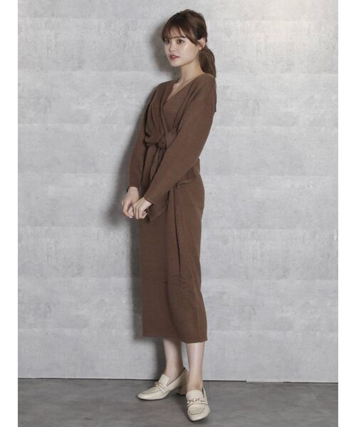 dazzlin（ダズリン）の「カシュクールラップニットワンピース【WEB限定】（ワンピース・レディース・グレー/ブラウン/モカ・FREE）」の13枚目の写真