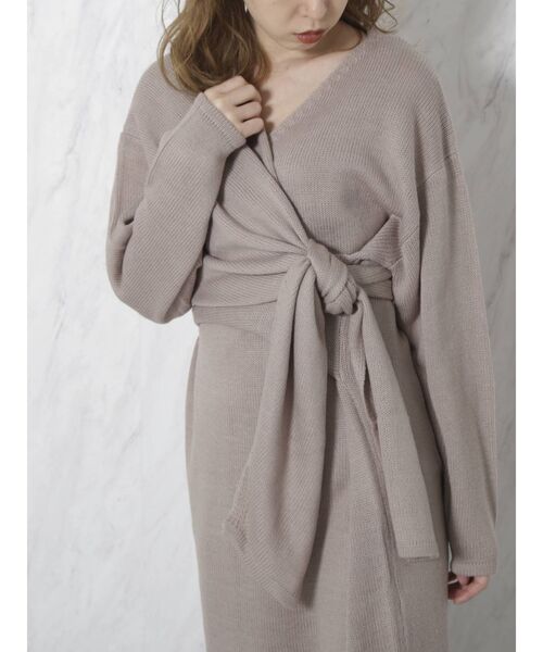 dazzlin（ダズリン）の「カシュクールラップニットワンピース【WEB限定】（ワンピース・レディース・グレー/ブラウン/モカ・FREE）」の6枚目の写真