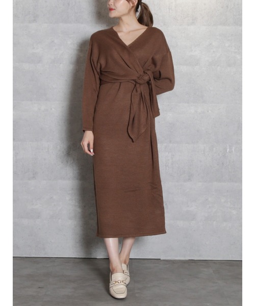 dazzlin（ダズリン）の「カシュクールラップニットワンピース【WEB限定】（ワンピース・レディース・グレー/ブラウン/モカ・FREE）」の3枚目の写真