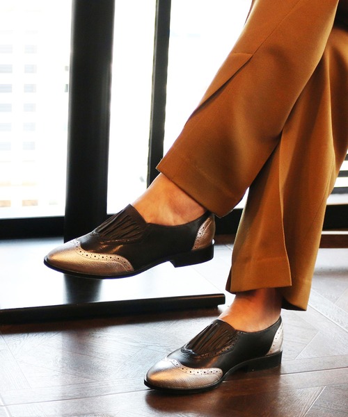 coca（ANDEX shoes product）（コカ）の「coca / コカ バイカラー ウイングチップ ドレスシューズ 420025（ドレスシューズ・レディース・ブラック/ブラウン/ネイビー・23cm/24cm/22.5cm/23.5cm/22cm/24.5cm）」の2枚目の写真