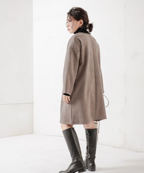 natural couture（ナチュラルクチュール）の「ポンチスエードキーネックチュニック（その他トップス・レディース・チャコールグレー/アイボリー/ラベンダー・FREE）」の13枚目の写真