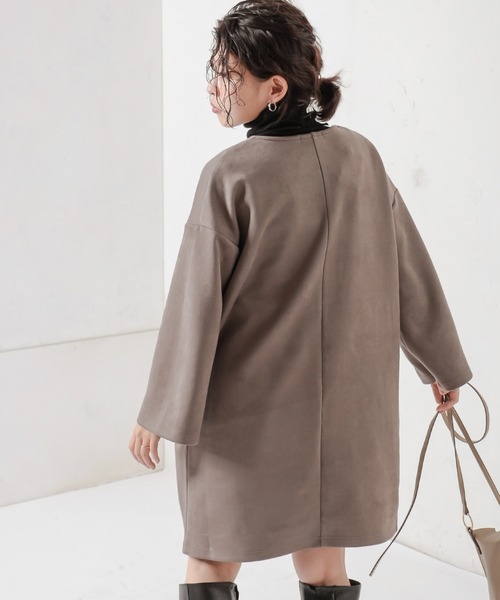 natural couture（ナチュラルクチュール）の「ポンチスエードキーネックチュニック（その他トップス・レディース・チャコールグレー/アイボリー/ラベンダー・FREE）」の11枚目の写真