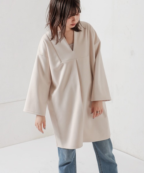 natural couture（ナチュラルクチュール）の「ポンチスエードキーネックチュニック（その他トップス・レディース・チャコールグレー/アイボリー/ラベンダー・FREE）」の4枚目の写真