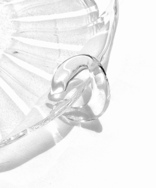 minia（ミニア）の「アクリルイヤーカフ　◇（イヤーカフ・レディース・イエロー/グリーン/オレンジ/クリア/ブルー・FREE）」の8枚目の写真