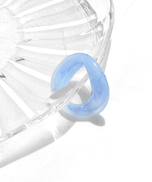 minia（ミニア）の「アクリルイヤーカフ　◇（イヤーカフ・レディース・イエロー/グリーン/オレンジ/クリア/ブルー・FREE）」の9枚目の写真