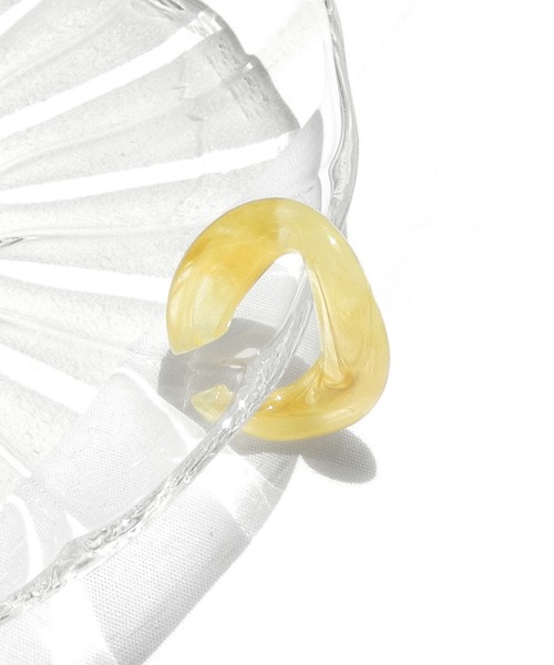 minia（ミニア）の「アクリルイヤーカフ　◇（イヤーカフ・レディース・イエロー/グリーン/オレンジ/クリア/ブルー・FREE）」の15枚目の写真