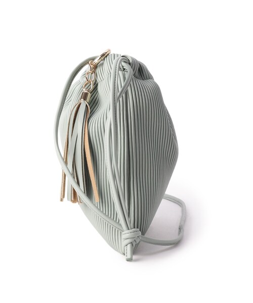 pink adobe（ピンクアドベ）の「◆巾着プリーツバッグ（ショルダーバッグ・レディース・アイボリー/ゴールド/ブラック/ライトグリーン/キャメル・00）」の9枚目の写真