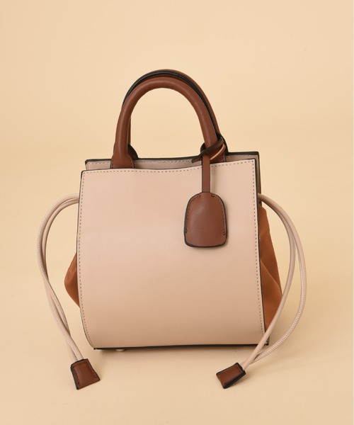 INTERPLANET(インタープラネット)の「ナイロン異素材BAG(ショルダーバッグ・レディース・グレー/ブラウン・フリー)」の1枚目の写真