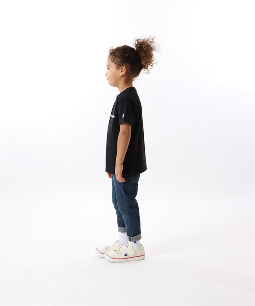 Champion(チャンピオン)の「【Champion/チャンピオン】キッズ ベーシック ショートスリーブTシャツ(Tシャツ/カットソー・キッズ・ブラック/オレンジ/ライトグリーン/オフホワイト/ネイビー/グレー/ベージュ/パープル/ターコイズブルー/イエロー/ライトパープル・140/150/130/100/160/110/120)」の12枚目の写真