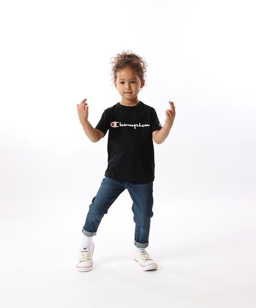 Champion(チャンピオン)の「【Champion/チャンピオン】キッズ ベーシック ショートスリーブTシャツ(Tシャツ/カットソー・キッズ・ブラック/オレンジ/ライトグリーン/オフホワイト/ネイビー/グレー/ベージュ/パープル/ターコイズブルー/イエロー/ライトパープル・140/150/130/100/160/110/120)」の16枚目の写真