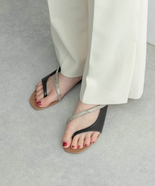 RODE SKO（ロデスコ）の「HELLE スネークコンビサンダル（サンダル・レディース・ホワイト/ブラック・36/37/38）」の9枚目の写真