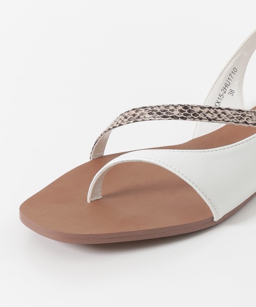 RODE SKO（ロデスコ）の「HELLE スネークコンビサンダル（サンダル・レディース・ホワイト/ブラック・36/37/38）」の17枚目の写真