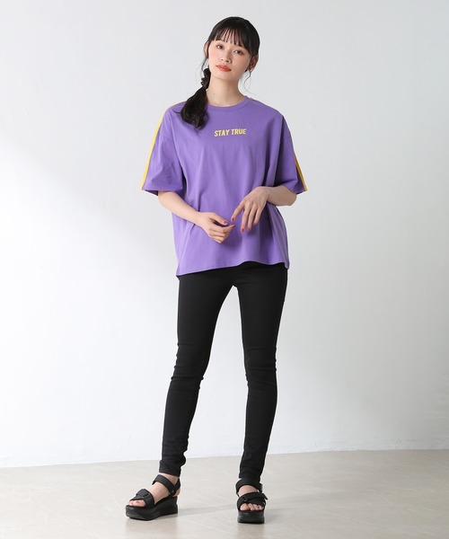 colza(コルザ)の「ライン入りTシャツ(Tシャツ/カットソー・レディース・ブラック/ホワイト×パープル/パープル/ホワイト/オレンジ・M/L/S)」の22枚目の写真