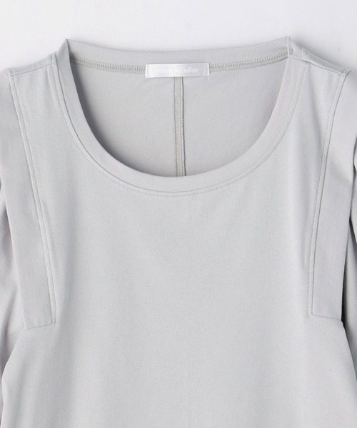 NICOLE white（ニコルホワイト）の「ボリュームフレアースリーブカットソー（Tシャツ/カットソー・レディース・ブラック/オフホワイト/サックスブルー・FREE）」の11枚目の写真