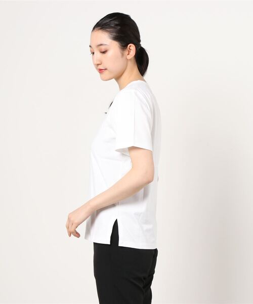 TOM WOOD（トムウッド）の「TOM WOOD / Uネックカットソー（Tシャツ/カットソー・レディース・ホワイト・X-SMALL）」の2枚目の写真