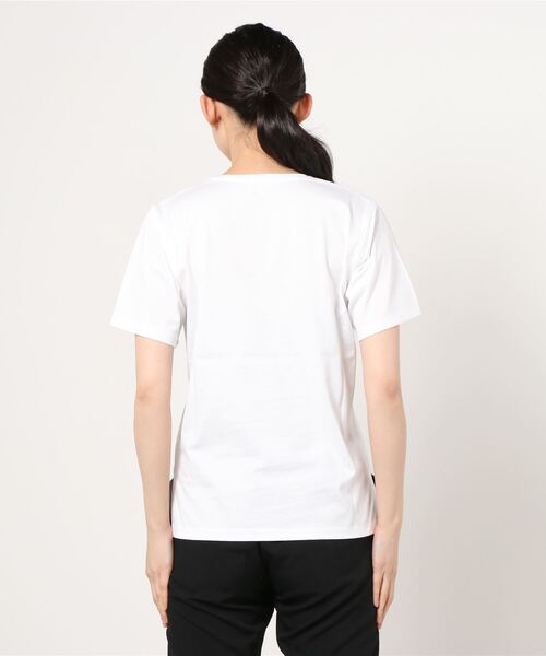 TOM WOOD（トムウッド）の「TOM WOOD / Uネックカットソー（Tシャツ/カットソー・レディース・ホワイト・X-SMALL）」の5枚目の写真