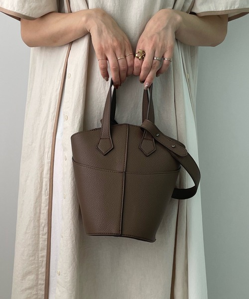 LE MORE(リモア)の「ミニバケットショルダーバッグ(ショルダーバッグ・レディース・ベージュ/ブラウン・FREE)」の7枚目の写真