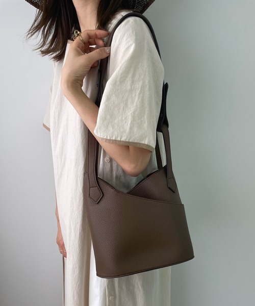 LE MORE(リモア)の「ミニバケットショルダーバッグ(ショルダーバッグ・レディース・ベージュ/ブラウン・FREE)」の8枚目の写真