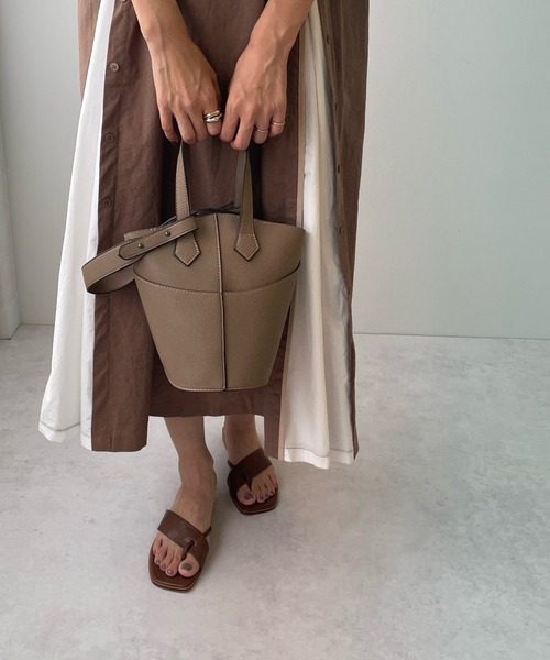 LE MORE(リモア)の「ミニバケットショルダーバッグ(ショルダーバッグ・レディース・ベージュ/ブラウン・FREE)」の12枚目の写真