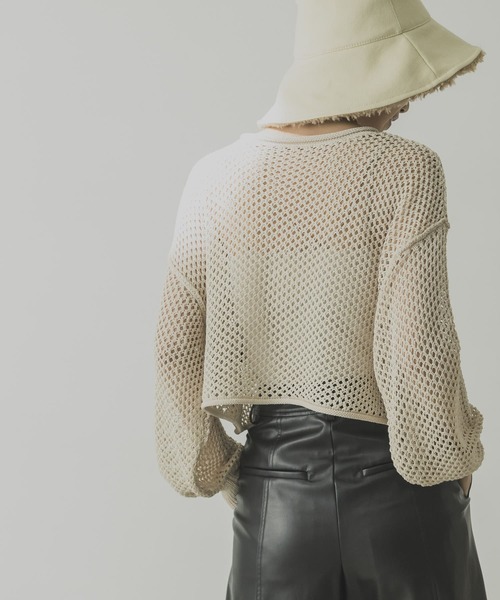 URBAN RESEARCH（アーバンリサーチ）の「メッシュニットプルオーバー（ニット/セーター・レディース・カーキ/ブラック/ベージュ系その他・FREE）」の12枚目の写真